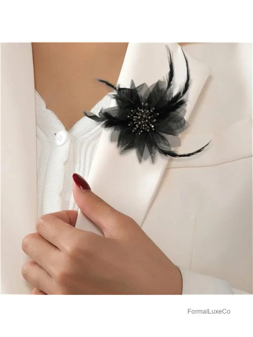 Crystal Feather Organza Flower Brooch Pin for Women Dresses Suits Wedding Party
